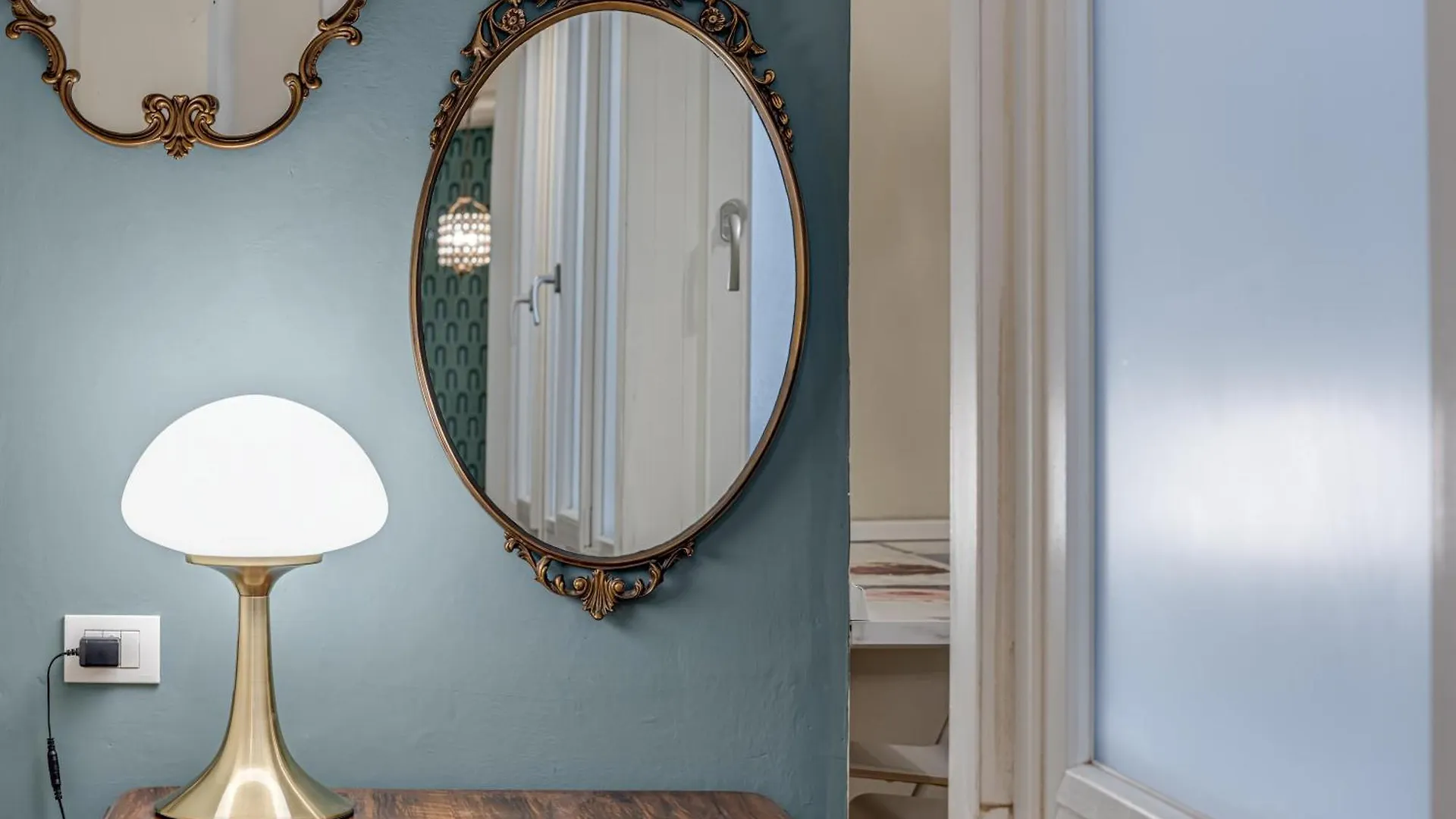 Apartament Romantica Residenza Sull'Arno Florencja Włochy